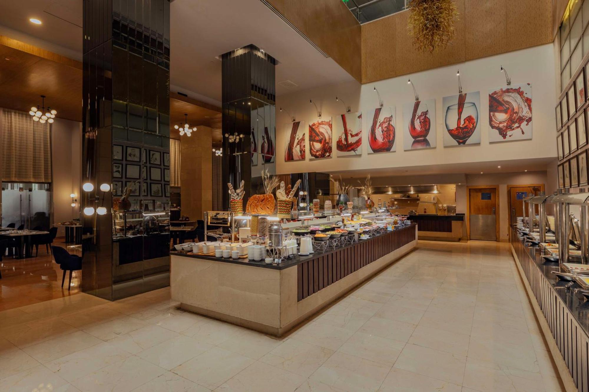 Radisson Blu Hotel, Cairo Heliopolis Екстериор снимка