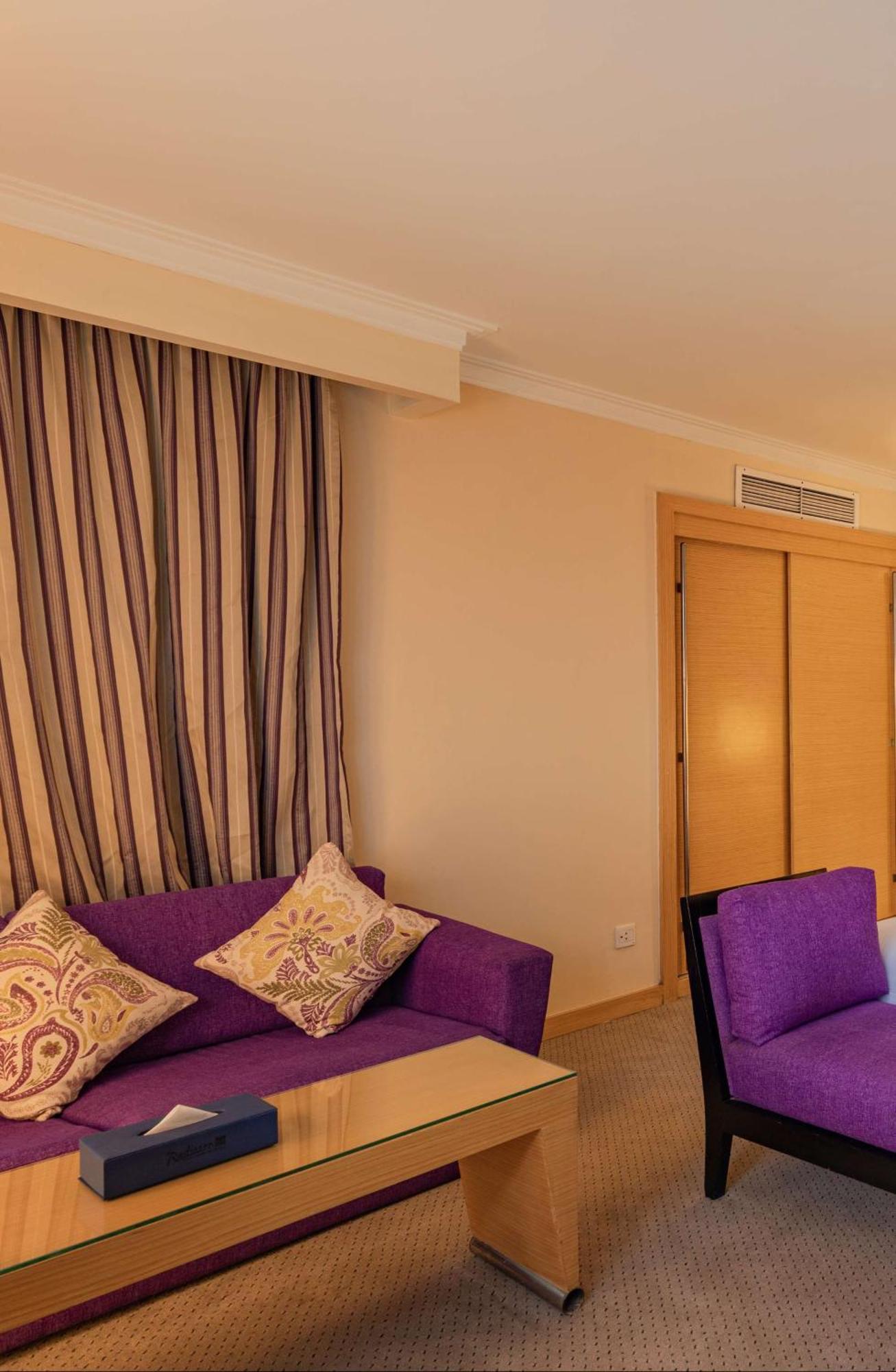 Radisson Blu Hotel, Cairo Heliopolis Екстериор снимка