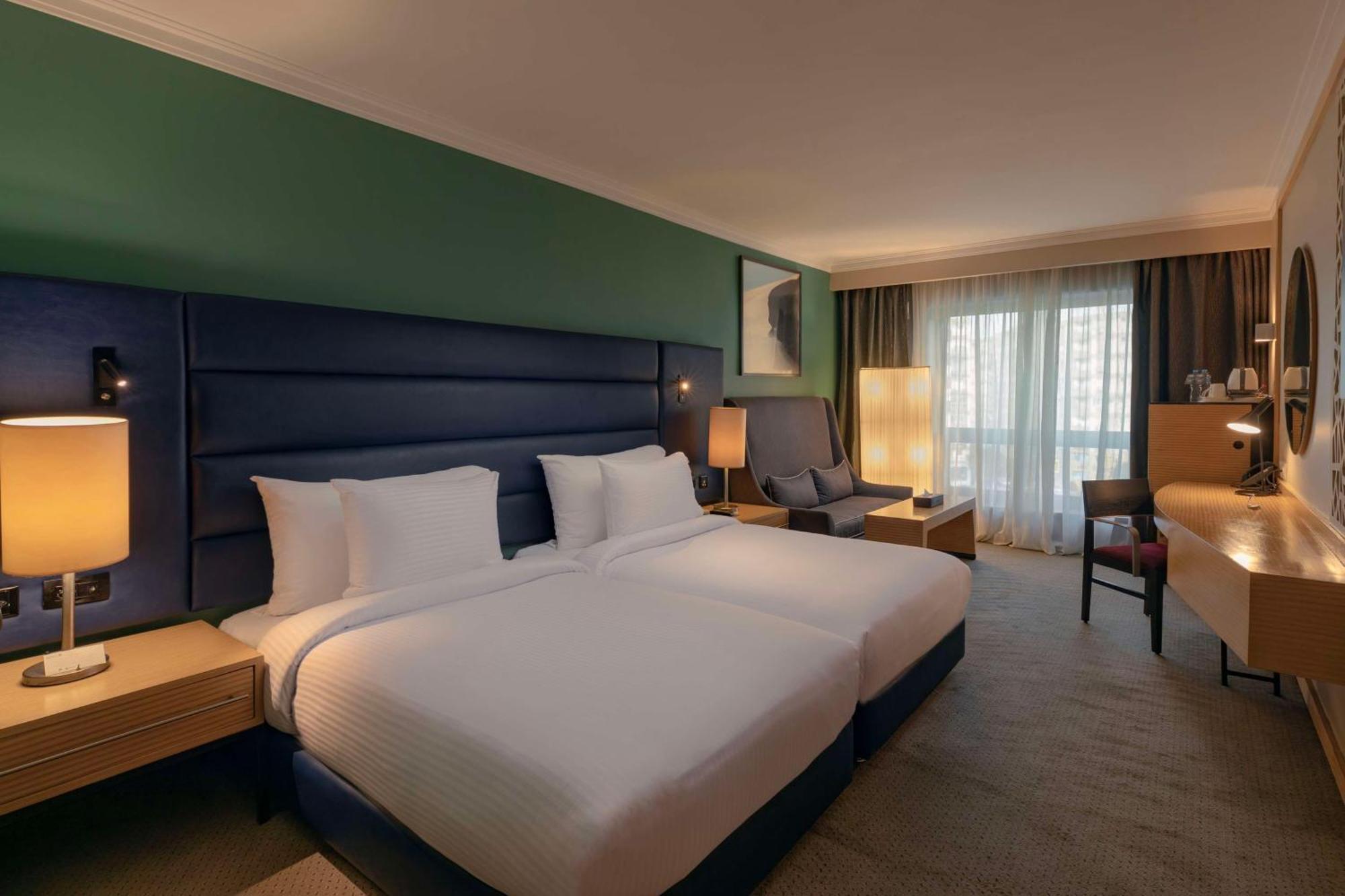 Radisson Blu Hotel, Cairo Heliopolis Екстериор снимка