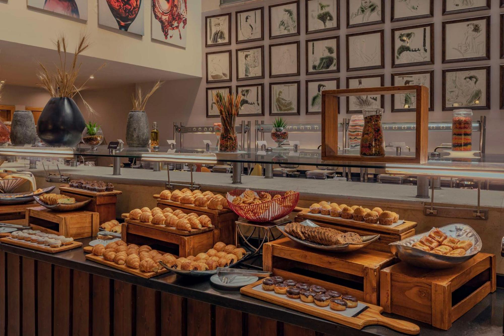 Radisson Blu Hotel, Cairo Heliopolis Екстериор снимка