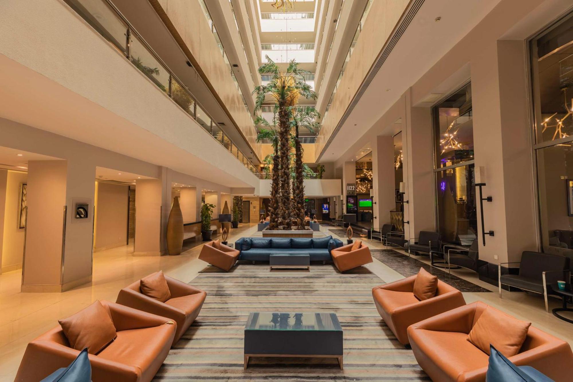 Radisson Blu Hotel, Cairo Heliopolis Екстериор снимка