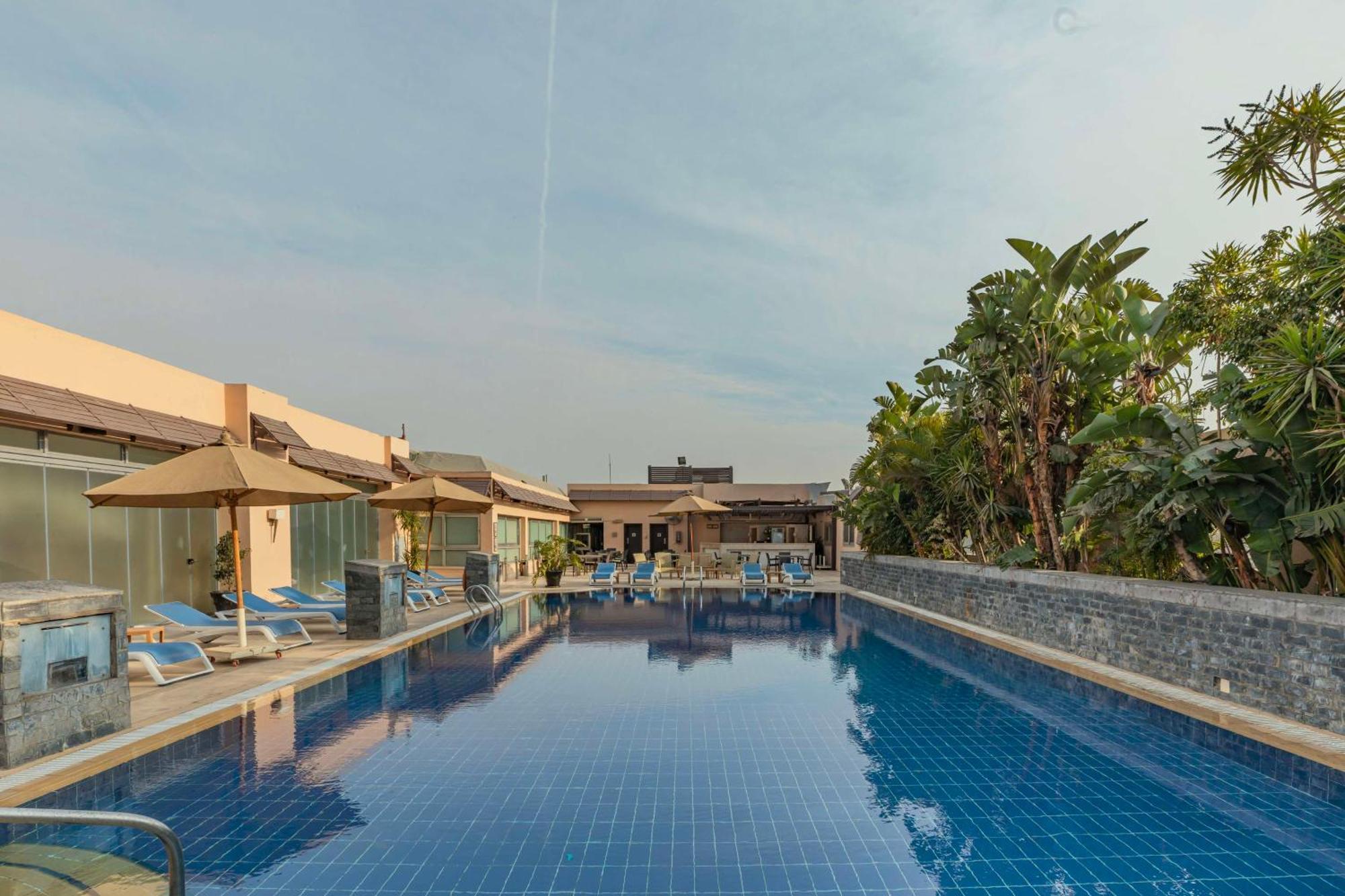 Radisson Blu Hotel, Cairo Heliopolis Екстериор снимка