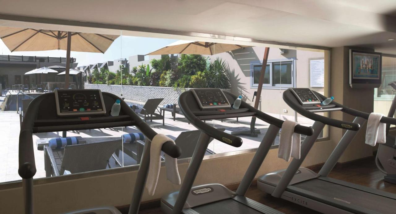 Radisson Blu Hotel, Cairo Heliopolis Екстериор снимка